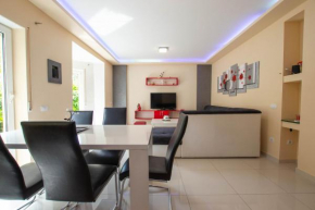 Jela Apartment 7